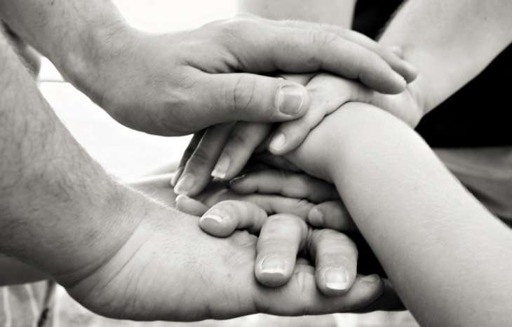 kourosh shojaee - کورش شجاعی مدیر مسئول روزنامه خراسان - کورش شجاعی روزنامه نگار - کورش شجاعی نویسنده - نقش خانواده