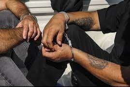 kourosh shojaee - کورش شجاعی مدیر مسئول روزنامه خراسان - کورش شجاعی روزنامه نگار - کورش شجاعی نویسنده - اراذل و اوباش قمه کشی